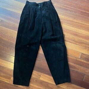 Vintage Danier Suede Leather Pants Women’s Size 8